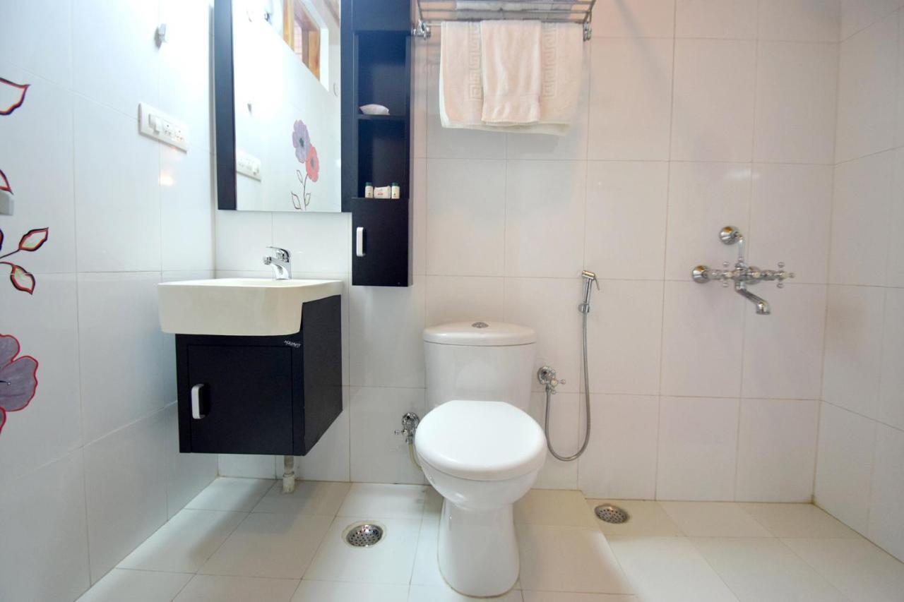 Oyo 11580 6Th Element Cottage Манали Экстерьер фото